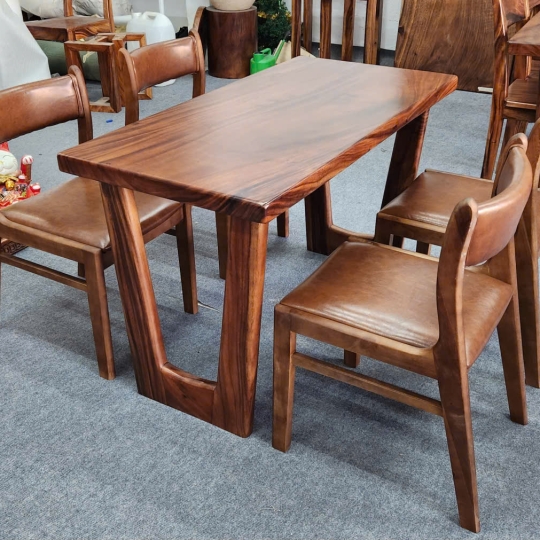 BÀN ĂN MÃ:12060V4BLMTD